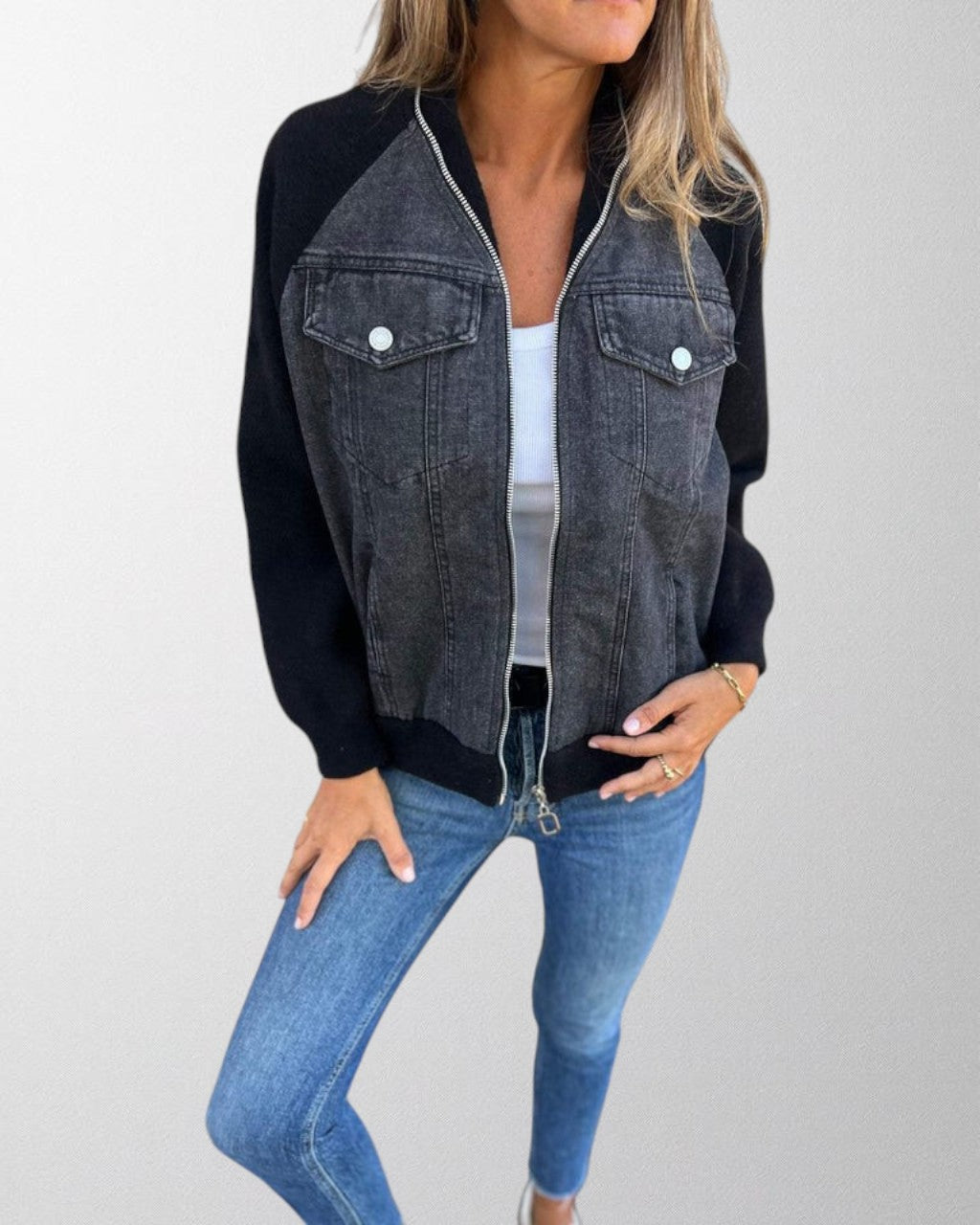 Avery | Unique denim jacket with a vintage twist