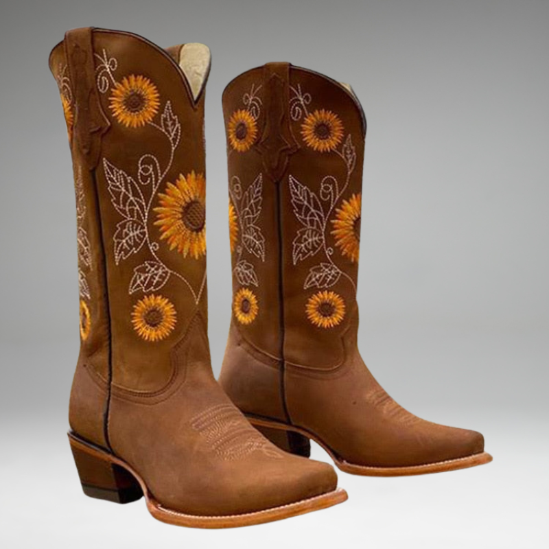 Luna - Bohemian Style Boots