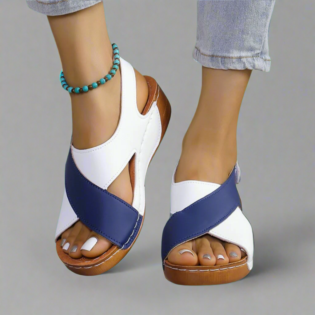 Solveig | Ultra-flat, Comfortable Orthopaedic Sandals