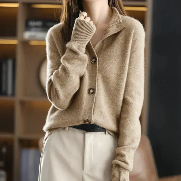 Aria | Comfortable Cardigan with Buttons