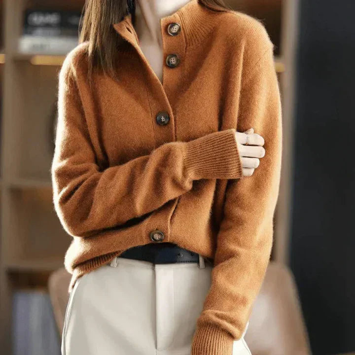 Aria | Comfortable Cardigan with Buttons